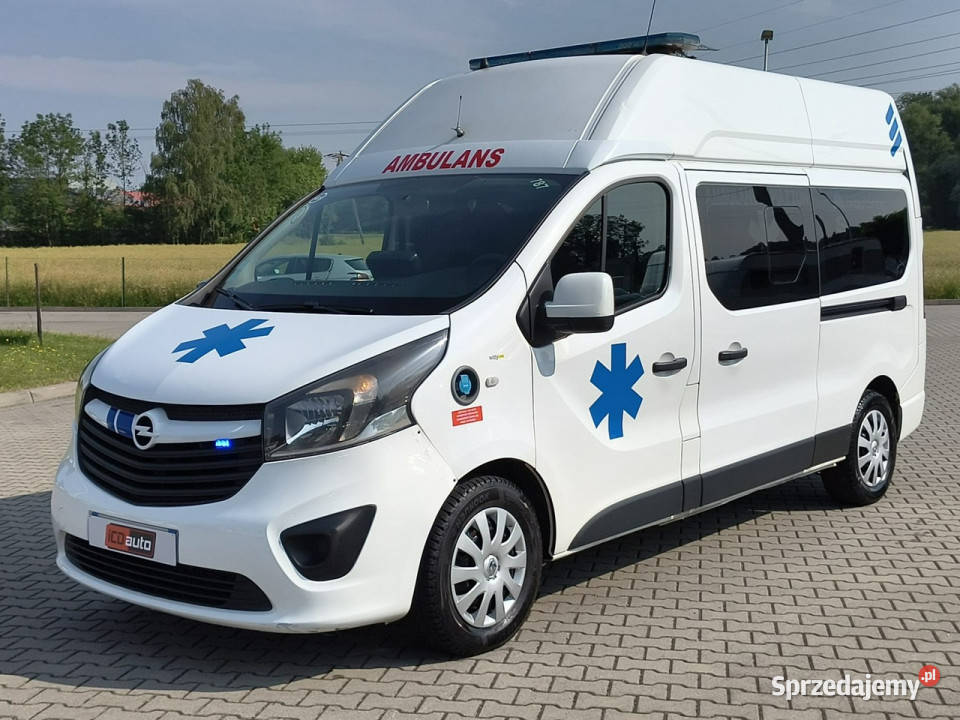 Opel Vivaro 16 cdti 145 ambulans karetka nosze Opel Kęty sprzedam