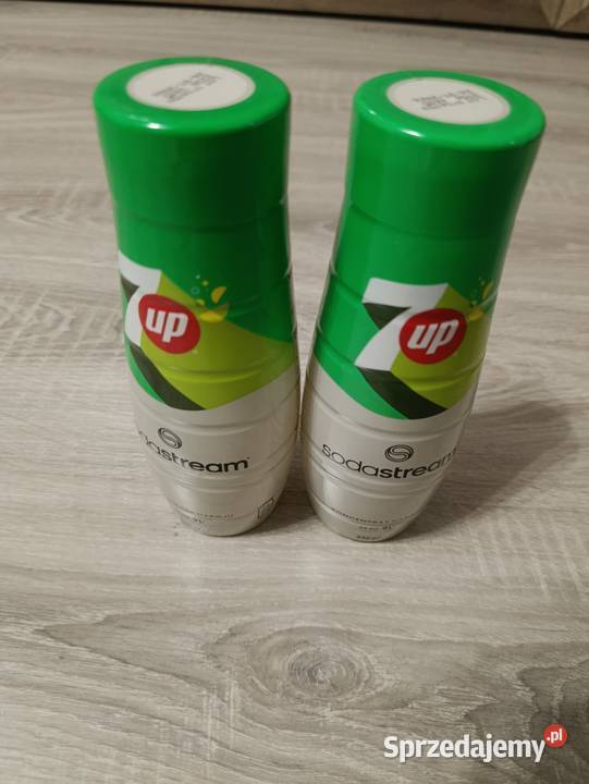 Dwa syropy 7up Golub-Dobrzyń