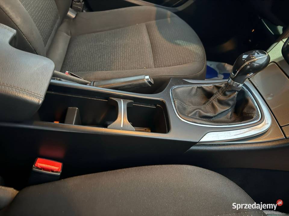 Opel Insignia 14 turbo Rok produkcji 2012