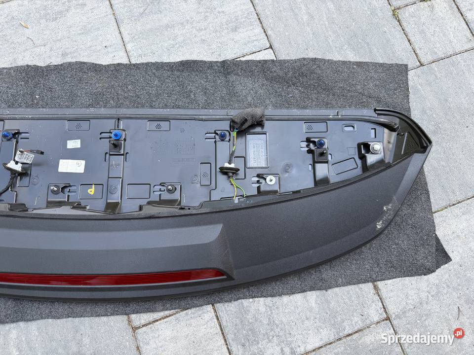 Spoiler klapy bagażnika Audi q3 2022 Sokołów Małopolski