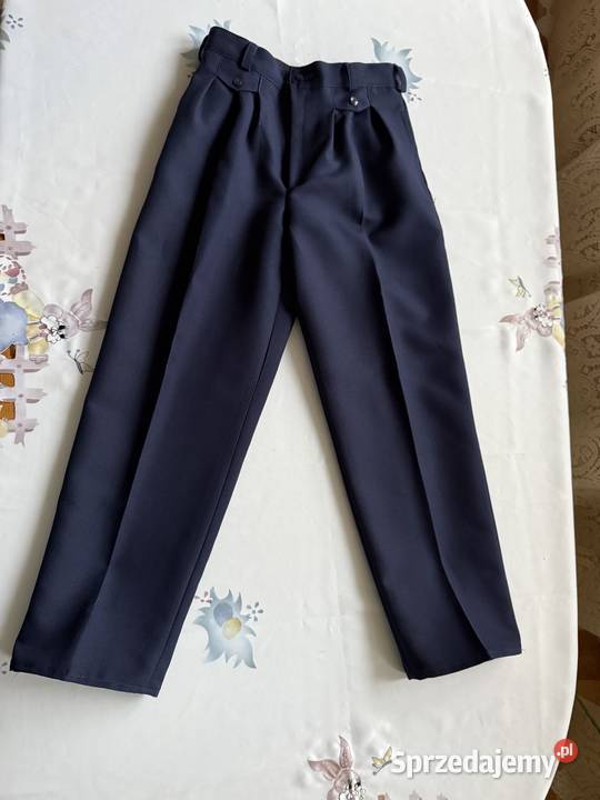 Garnitur komunijny chlopca chłopiec