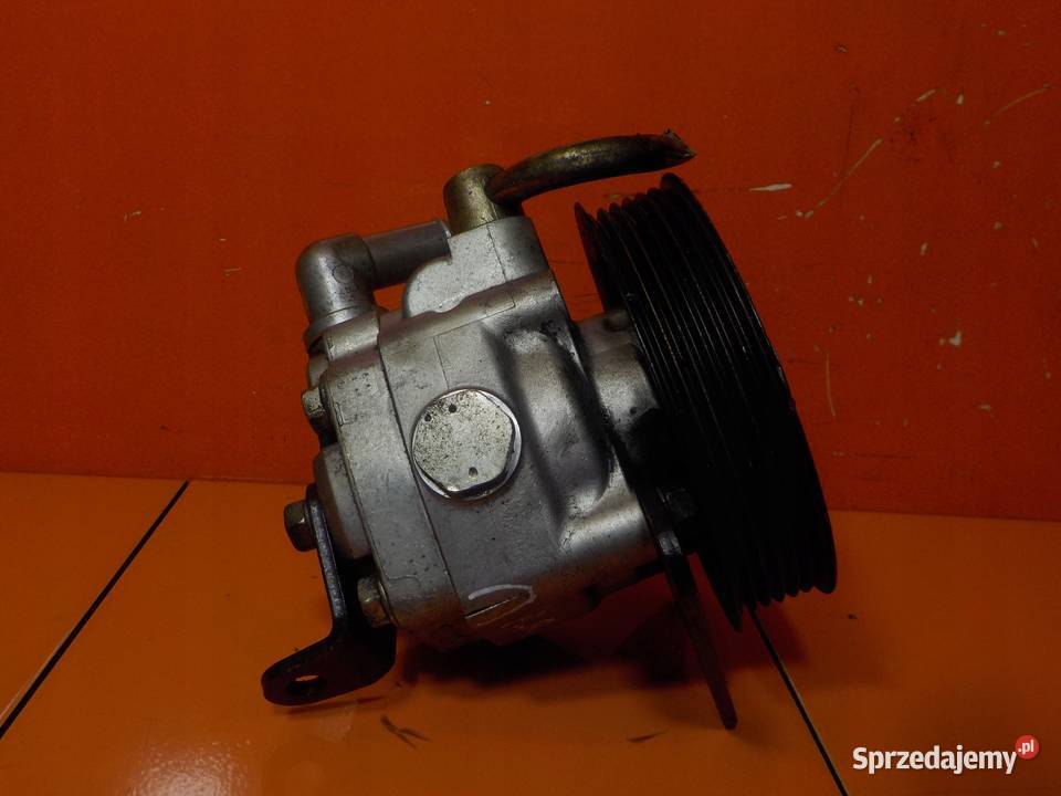 RANGE ROVER SPORT L405 30 TD V6 11r 306DT pompa Suków