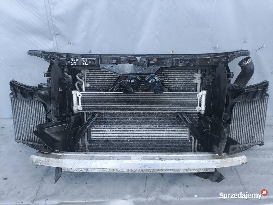 AUDI Q7 4L 30 TDI PAS PRZEDNI WZMOCNIENIE Radom