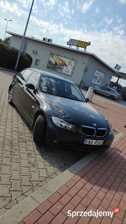Samochód Czarne BMW E90 318i 20 benzyna 6biegowy Rok produkcji 2008 Nowy Targ sprzedam