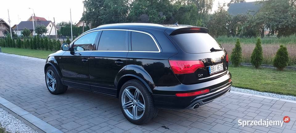 AUDI Q7 Wyszki