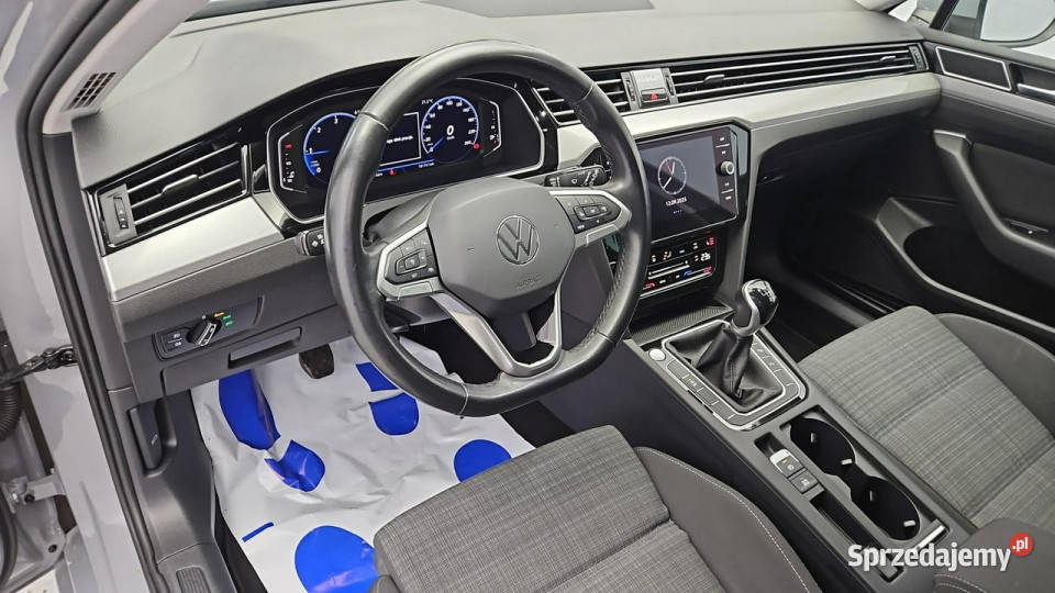 Volkswagen Passat 20 TDI EVO Business Z Warszawa