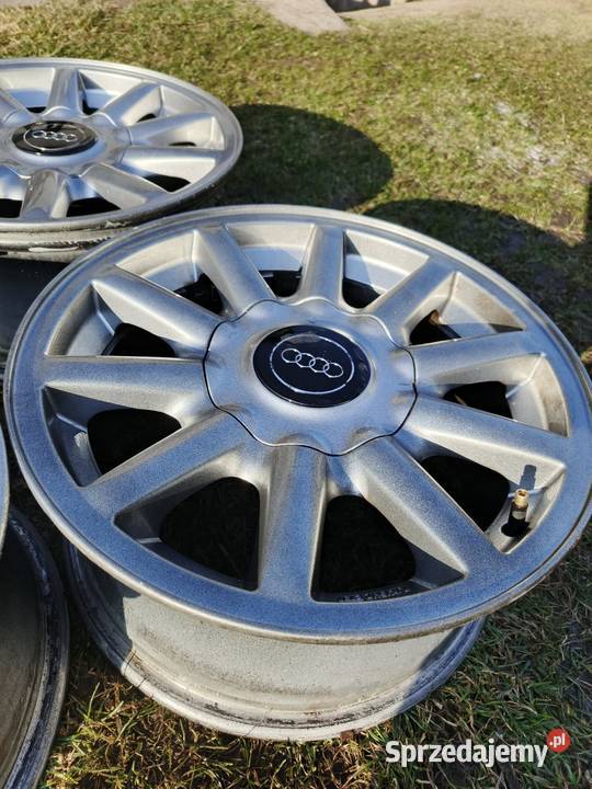Sprzedam alufelgi audi 80 Samochodowe Udorpie sprzedam