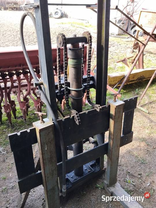 Maszt do ciągnika nieuszkodzony Pozostałe lubelskie Witaniów