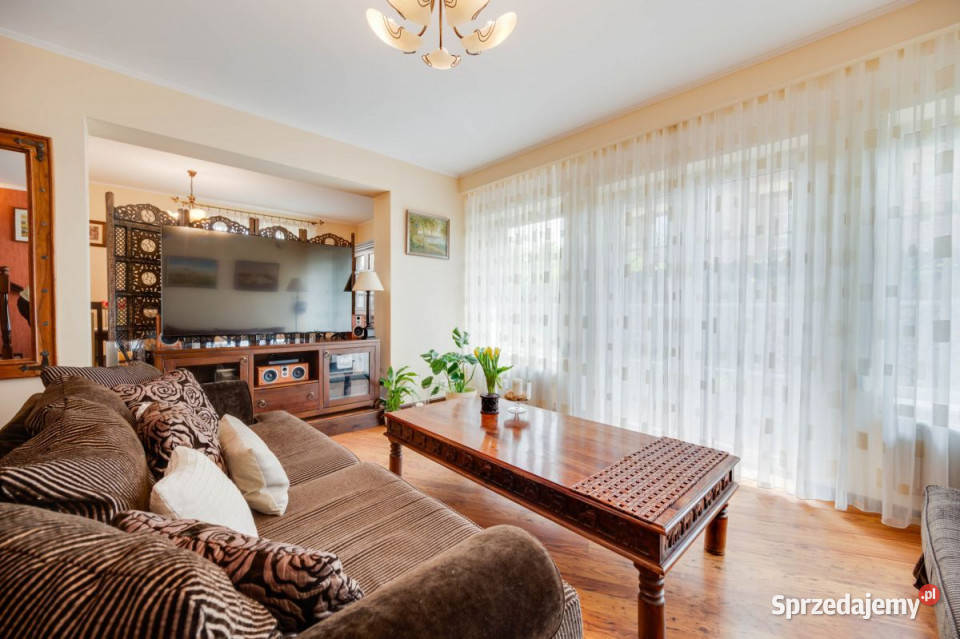 Sprzedaż domu wolnostojącego 300m2 Rumia