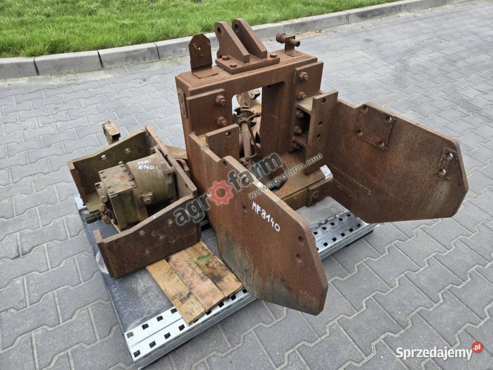 TUZ przedni podnośnik WOM Massey Ferguson 8140 dolnośląskie Byków