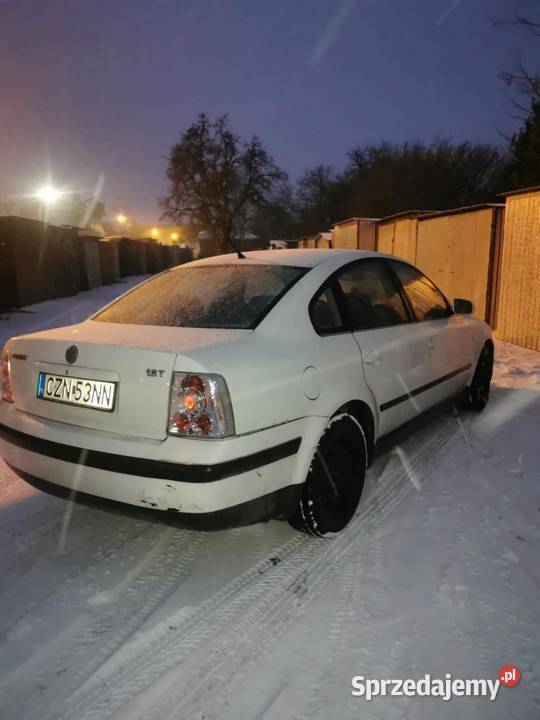 Auto W idealnym stanie Passat 18t nieuszkodzony wielkopolskie Poznań sprzedam