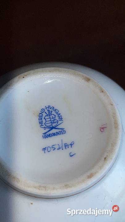 Wazon Herend Biała porcelana z dekorami w Gdańsk