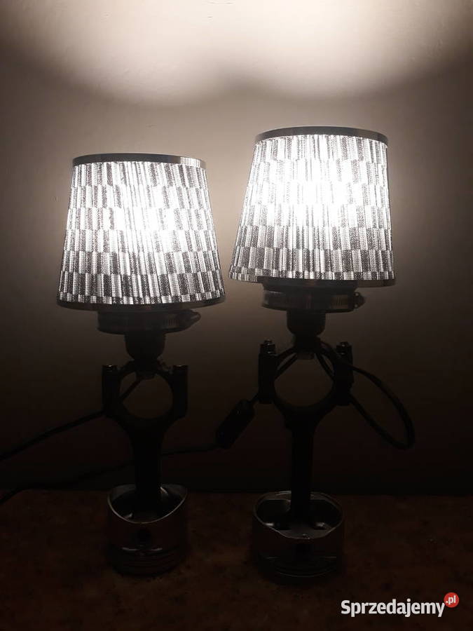 Lampka stołowanocna z części samochodowych