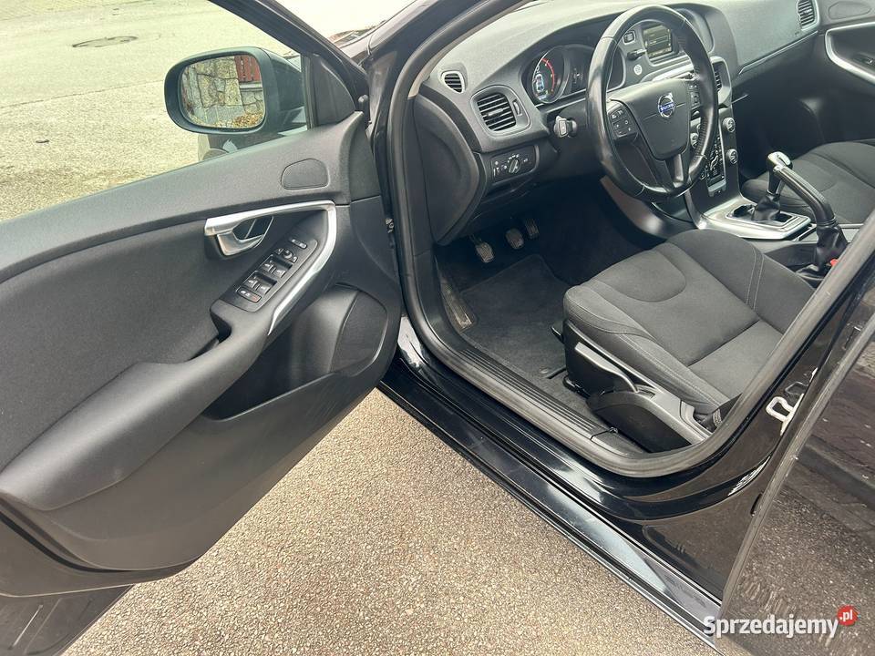 Volvo V70 16 Diesel MOMENTUM 2 kpl kół Kielce