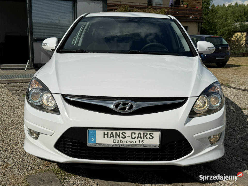 Hyundai i30 liftnavialuserwissuper stanz Niemiec pomorskie Dąbrowa