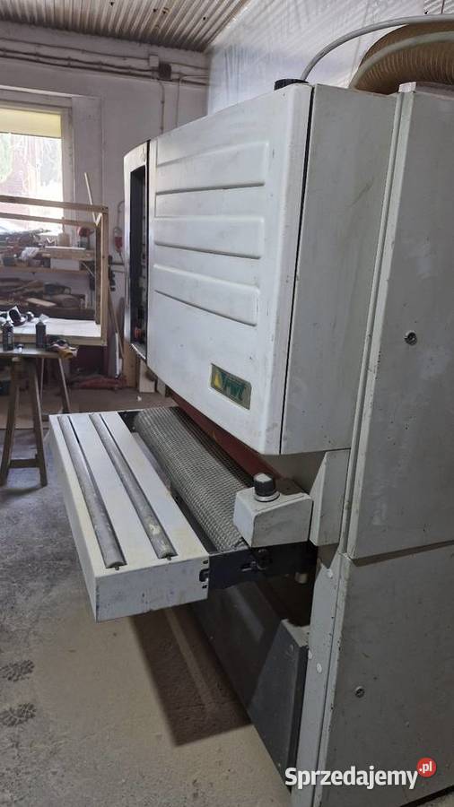 Szlifierka szerokotaxmowa