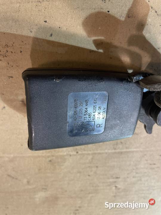 Zapinka pasa tył 13225291 opel corsa d 3d Motoryzacja Szczecin sprzedam