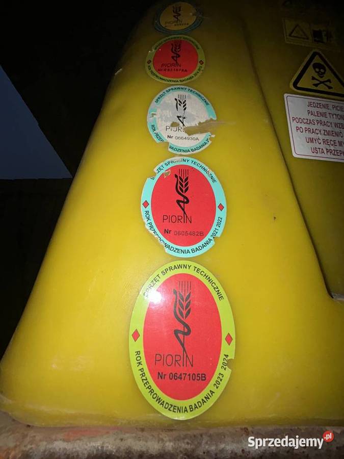 Opryskiwacz Agromax 600l zasięg 12m