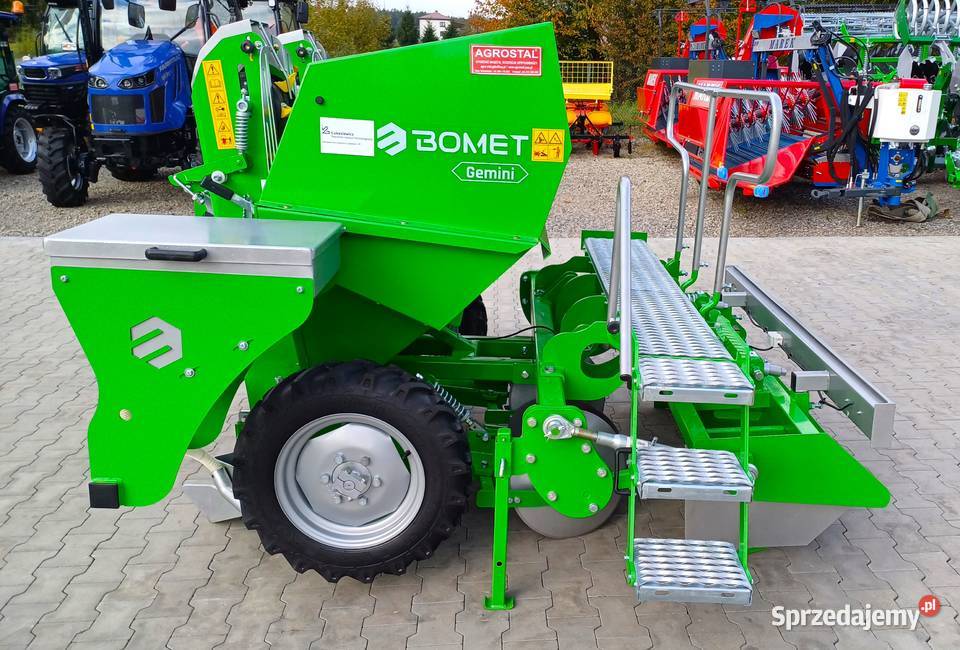 Sadzarka do ziemniaków Bomet S339 zbiornik 800L Tarnogród