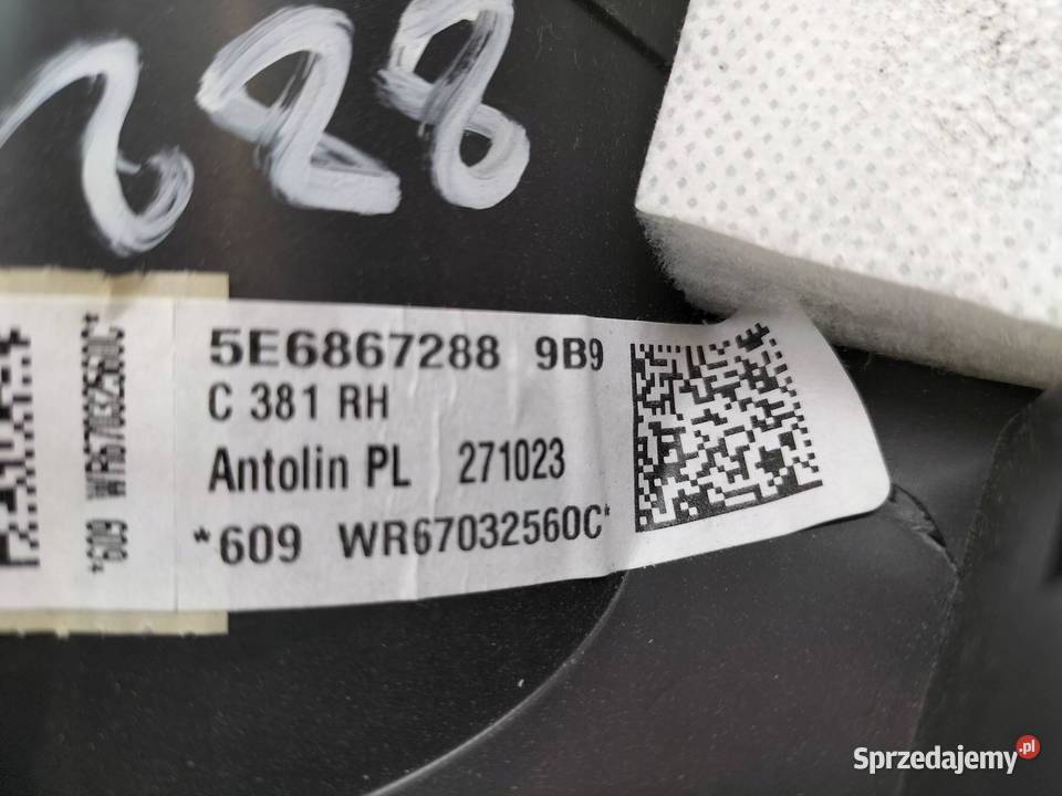 OSŁONA C LEWA PRAWA KOMPLET HB CZARNA 5E6867288