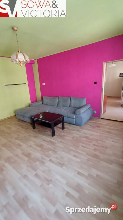 Mieszkanie w bocznej ulicy śródmieścia Wałbrzych