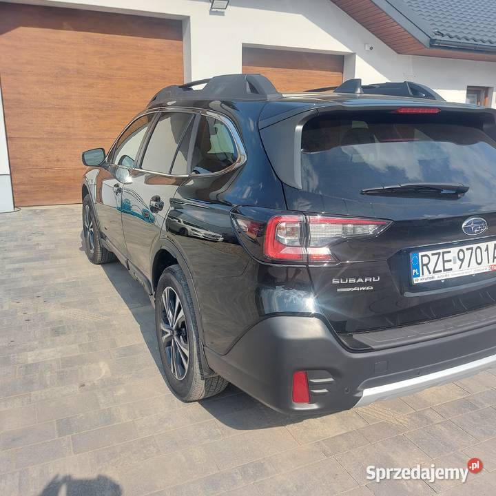 SUBARU OUTBACK CZARNA PERŁA nieuszkodzony Subaru Krasne