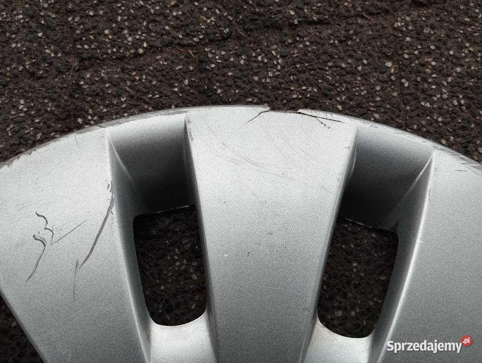 Kołpak Vw 15 6Q0601147R Polo spinki pojedyncza Kamieniec