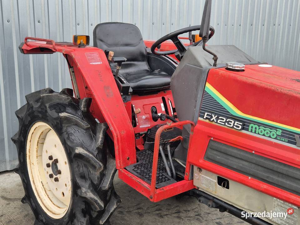 Traktorek YANMAR Moco FX235D 23 44 Wspomaganie Małuszyn