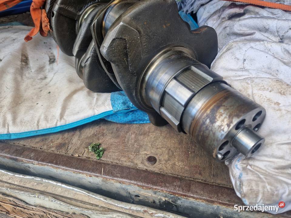 wał korbowy holland 6cio cylindrowy 504203869 dolnośląskie Bolesławiec