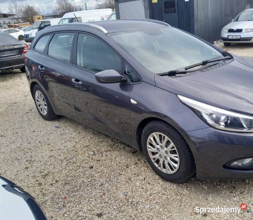 Drzwi przód prawe Kia Ceed kolor BE Poznań