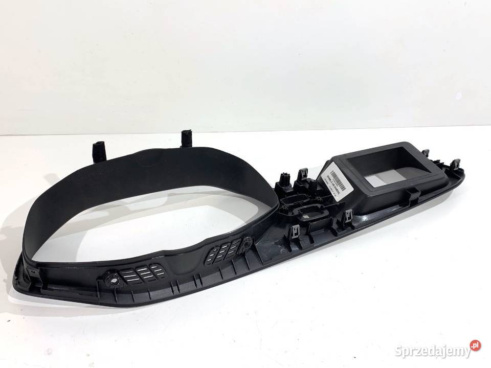RAMKA LICZNIKA VOLVO V40 31393109 Hatchback