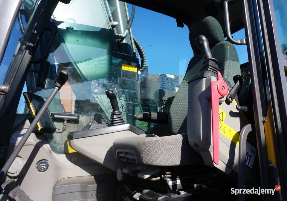 Koparka gąsienicowa Volvo ECR 235 EL 2016 świętokrzyskie Jeziorko