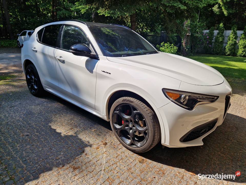 Alfa Romeo Stelvio pełna serwis w ASO mazowieckie Warszawa sprzedam
