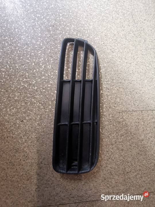 Zadlepka zderzaka halogenu lewa Audi 80 B4 stan