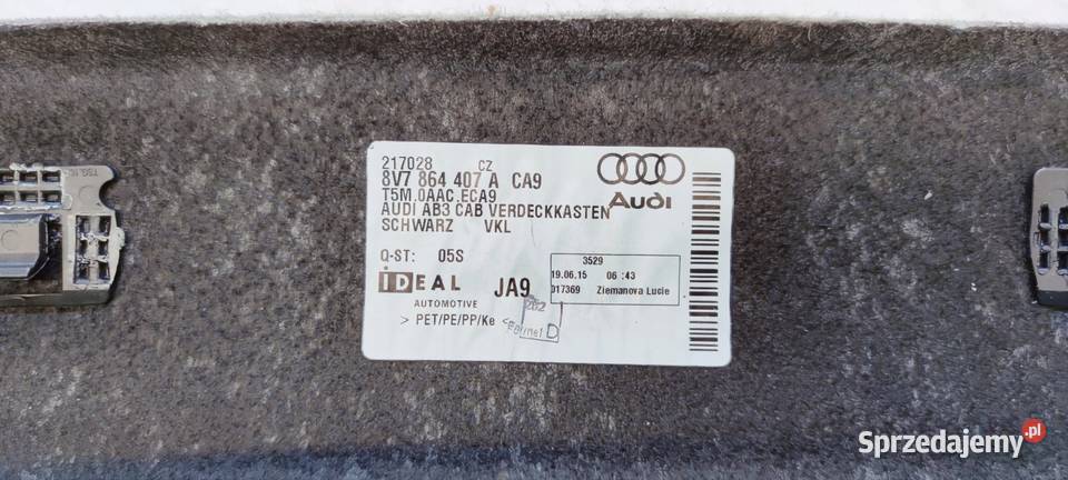 TAPICERKA POJEMNIKA DACHU AUDI A3 8V CABRIO Przystajń