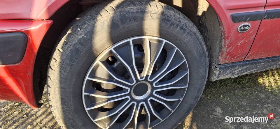 Sprzedam Audi 80 b4 390000km