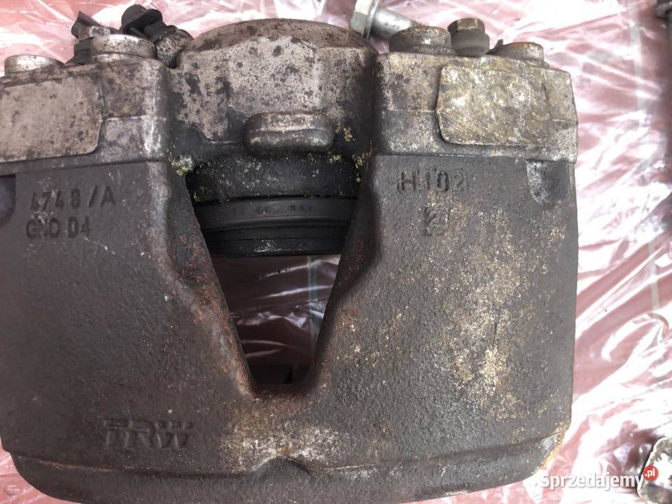 Komplet przód ZACISKI JARZMA KLOCKI AUDI A5 30 Mosina