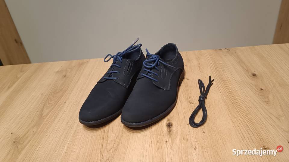 Buty wizytowe Komunia Chrzciny Impreza r 34 dl sprzedam