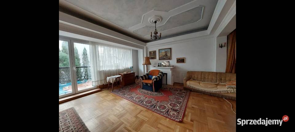 Duży jednorodzinny dom 2299 m2 dobra Kołobrzeg Liczba pokoi 11 sprzedam