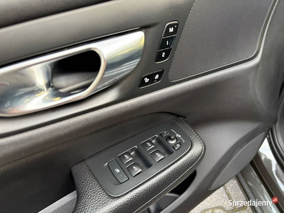 Volvo V60 20 benzyna Inscription Orrefors Sweden Zarejestrowany w Polsce Lipówki