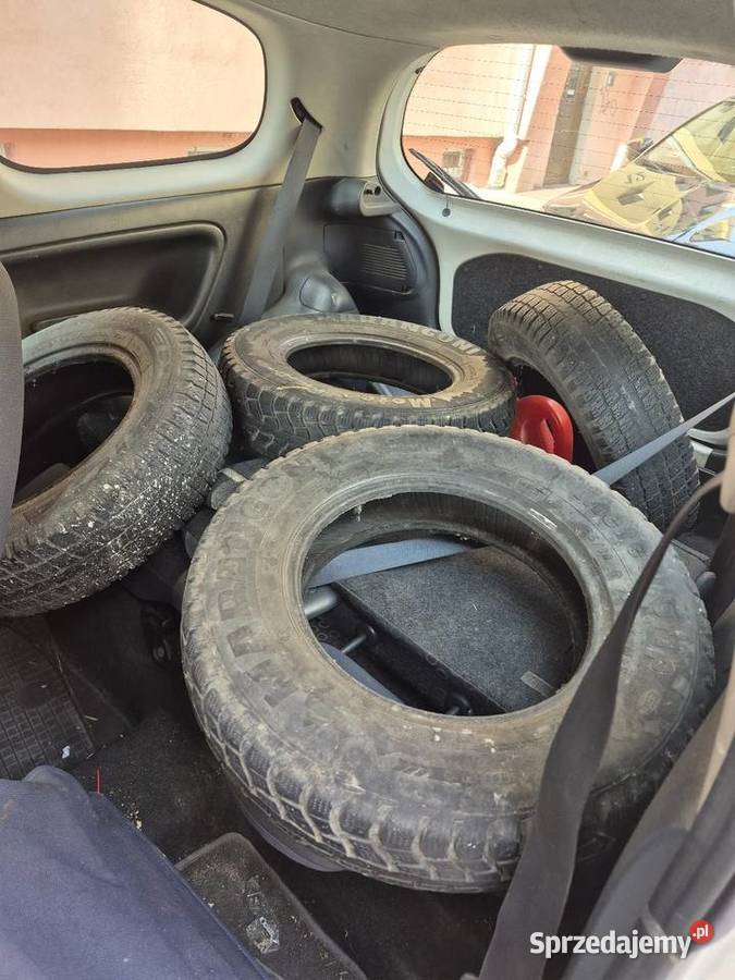 Toyota Yaris 14 D4D z katalizatorem fabrycznym Brzeg