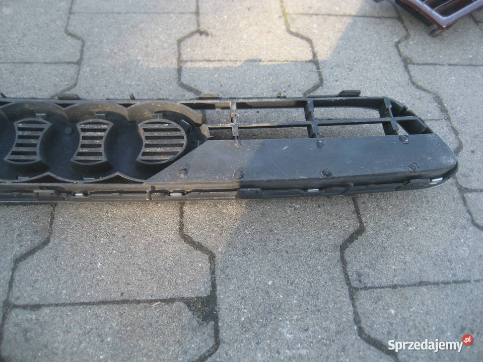 audi a3 8l0 9699r atrapa grill 8l0807683 Rakoniewice