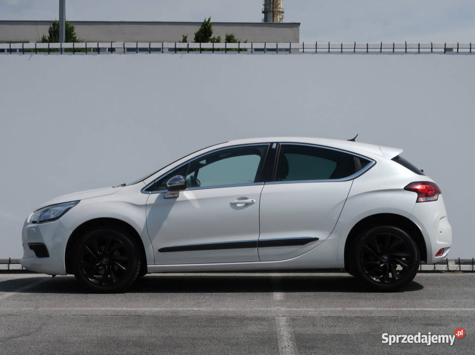 Citroen DS4 16 eHDi Hatchback Samochody osobowe