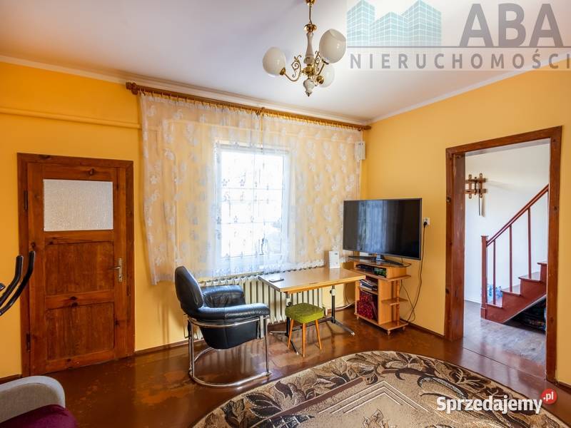 Dom w niskiej Golina