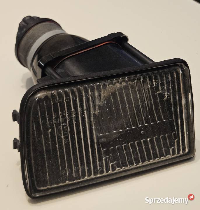 Hella lampa przeciwmgielna halogen lewy Bmw e34 Lublin