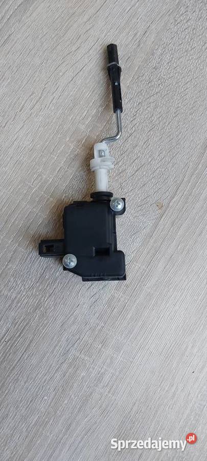 Zamek siłownik klapki paliwa VW TOURAN 1T0810773 osobowe