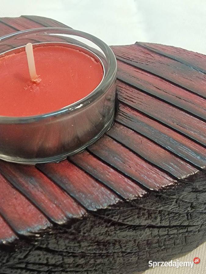 Świecznik serce świerkowy Shou Sugi Ban bordo Sępopol