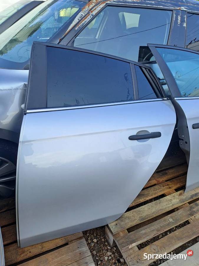 Fiat Bravo II drzwi klapa bagażnika zderzak kod Jastrzębie-Zdrój