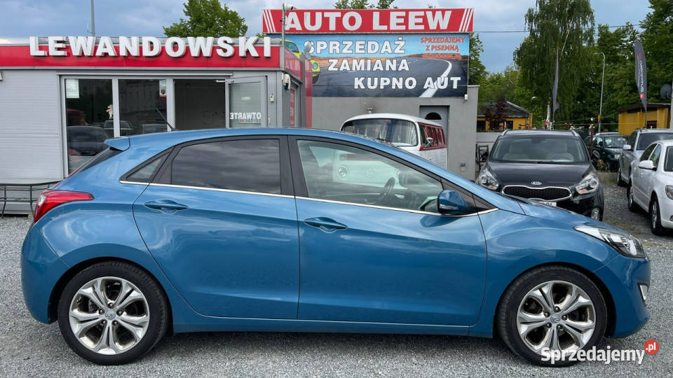 Hyundai i30 Zarejestrowany Ubezpieczony II 2012 4/5 Elbląg sprzedam