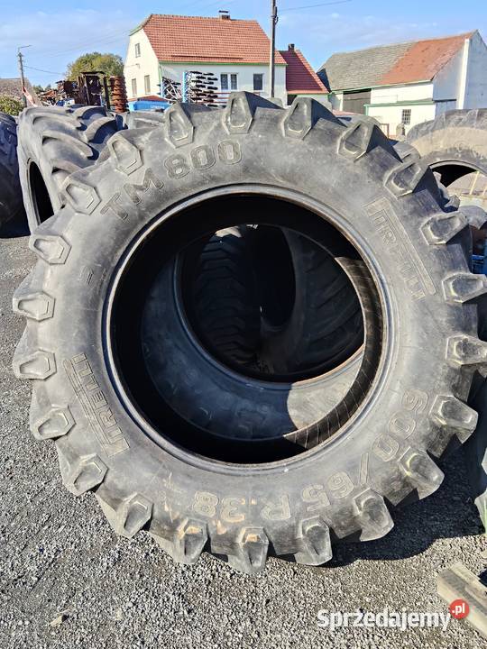600 65 R38 PIRELLI